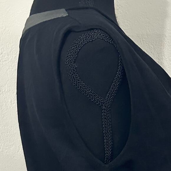 Vintage Balenciaga Black Side Shark tooth Hem Top size S Rare - Picture 7 of 12